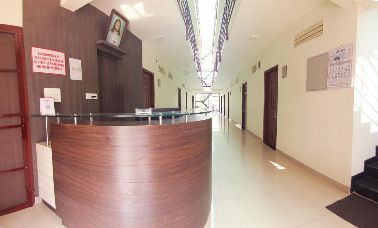 Noah'S Ark Hotel Kochi Exterior photo