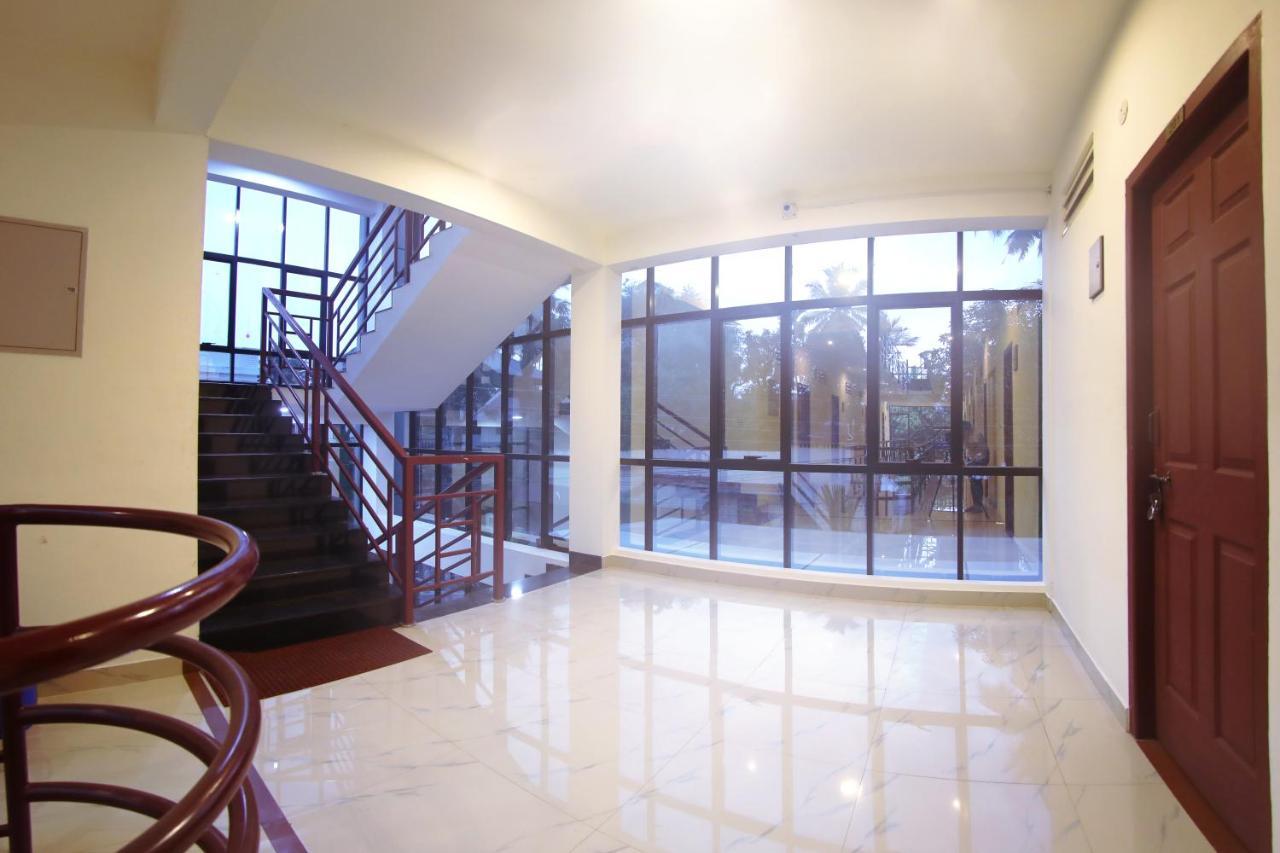 Noah'S Ark Hotel Kochi Exterior photo