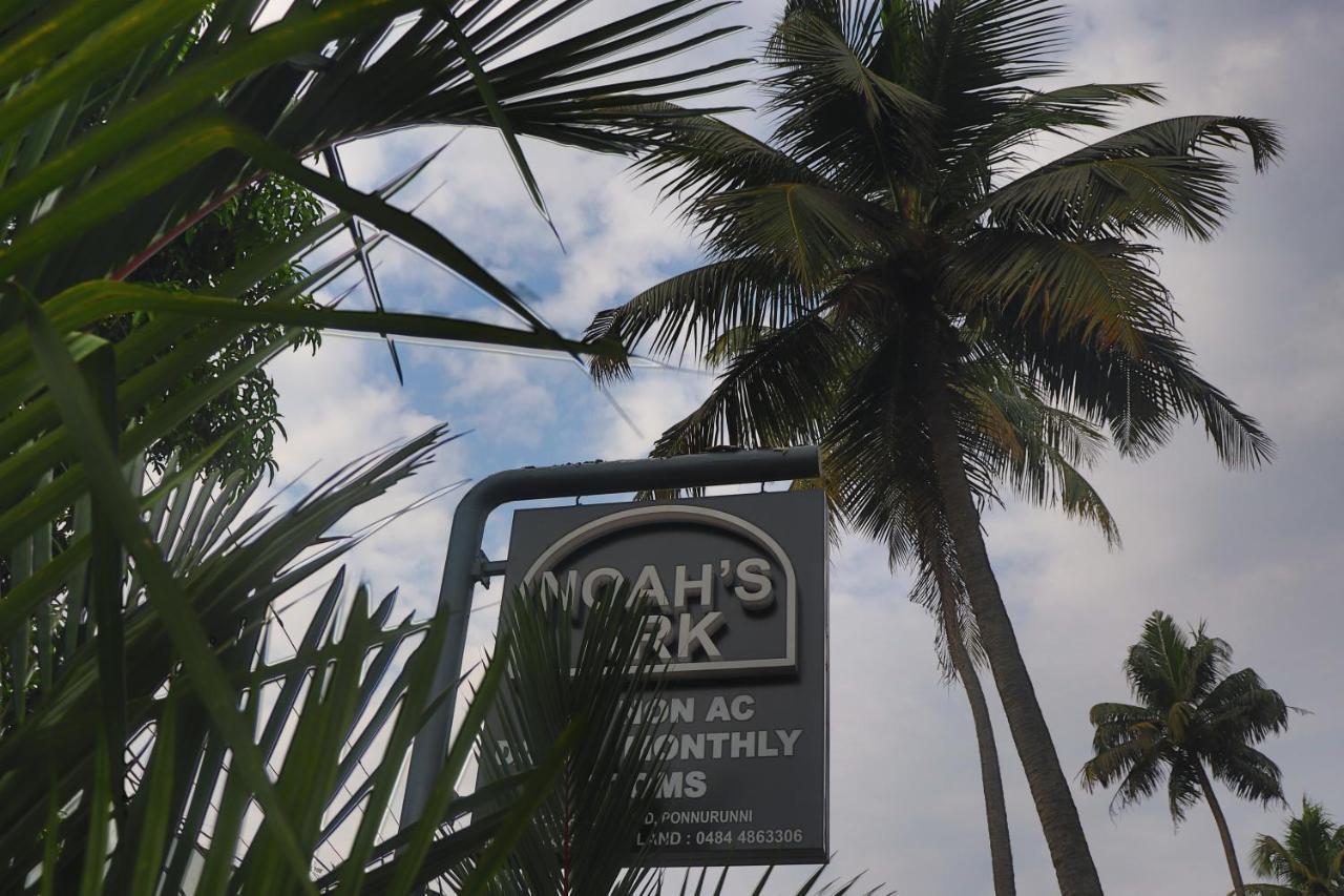Noah'S Ark Hotel Kochi Exterior photo